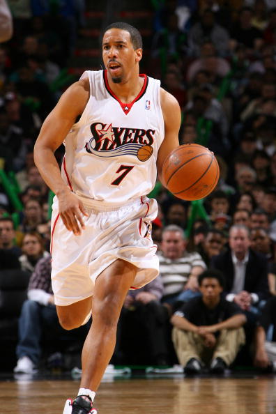 东契奇提供 东契奇提供