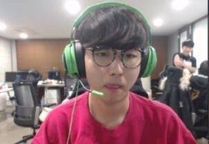 榄球队的成